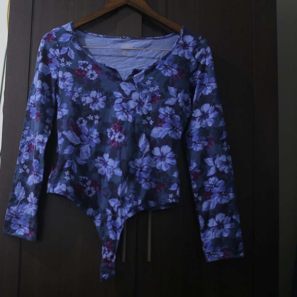 NWT Victoria's Secret PINK Blue Floral Long Sleeve Bodysuit.